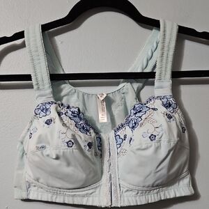 Cozee Corner Light Blue Front Closure Padded Hook Adjustable Straps Bra Size 36C